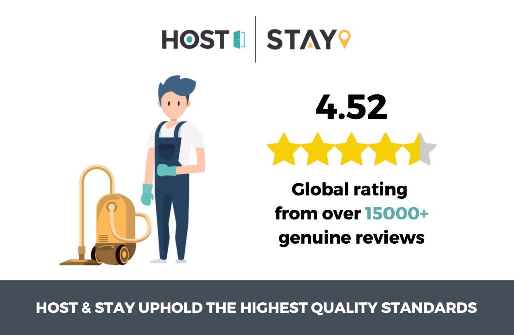 Host & Stay - Dunsley Chapel room 4